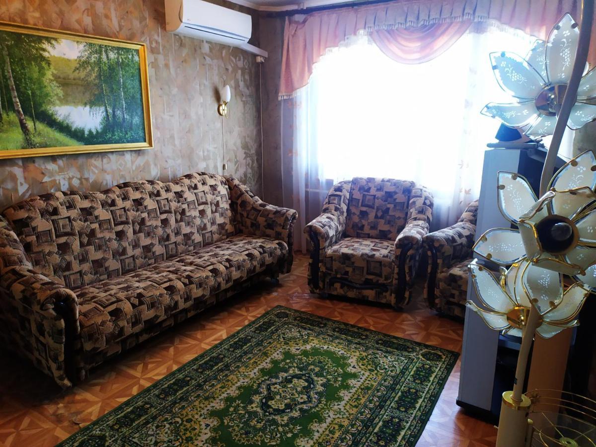 Ильинская 3К Посуточно Почасово Apartment Sumy Exterior photo